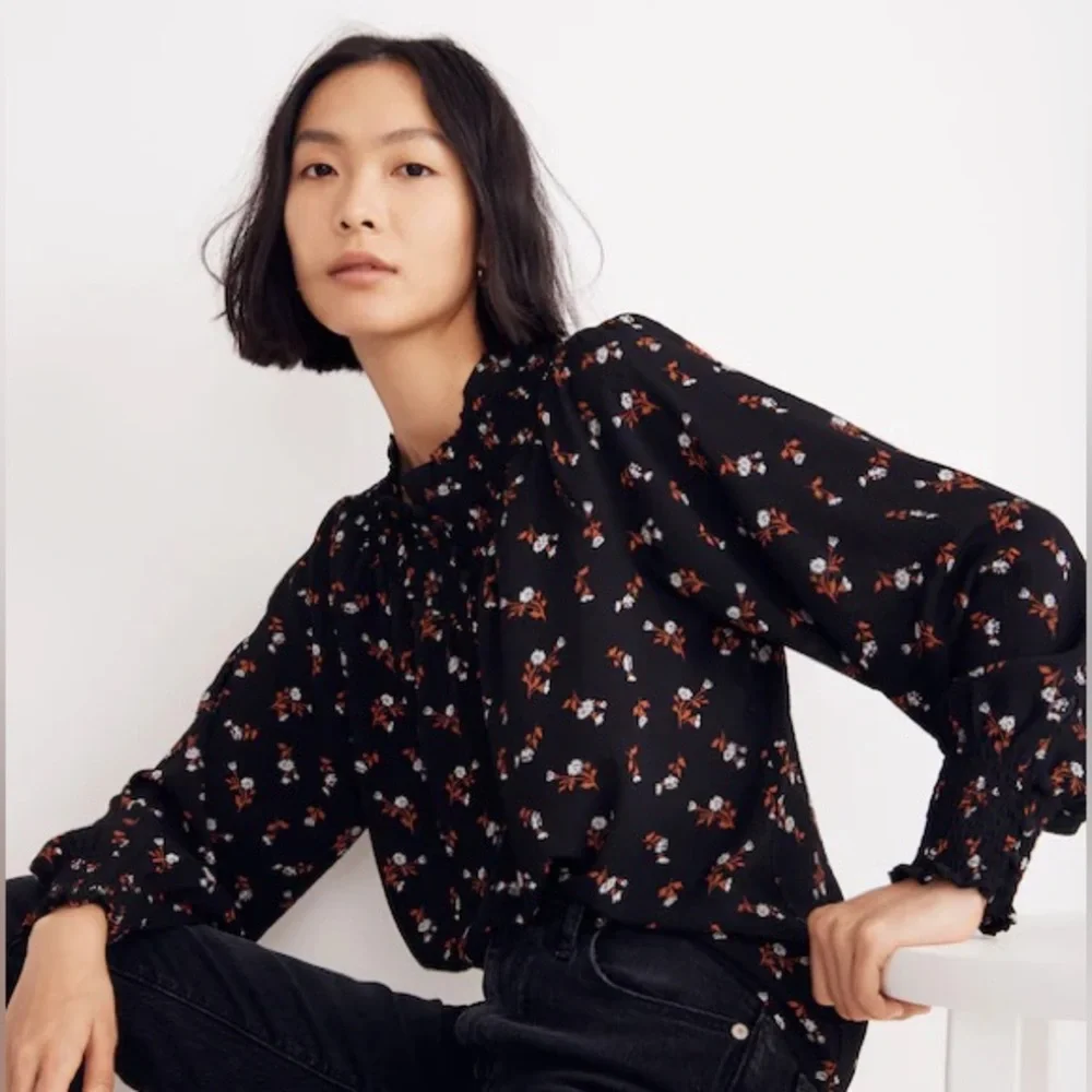 Madewell Embroidered Smockneck Top - Tossed Floral - Picture 1 of 5